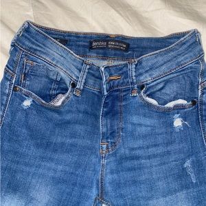 Skinny blue jeans
